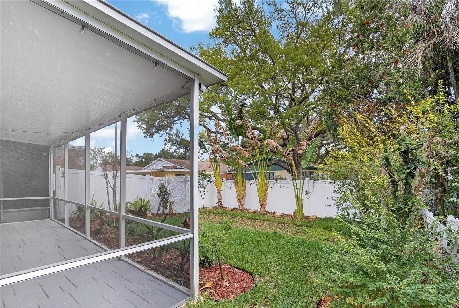 Townhouse at 918 WOODBRIDGE CT, SAFETY HARBOR, photo 45 of 59