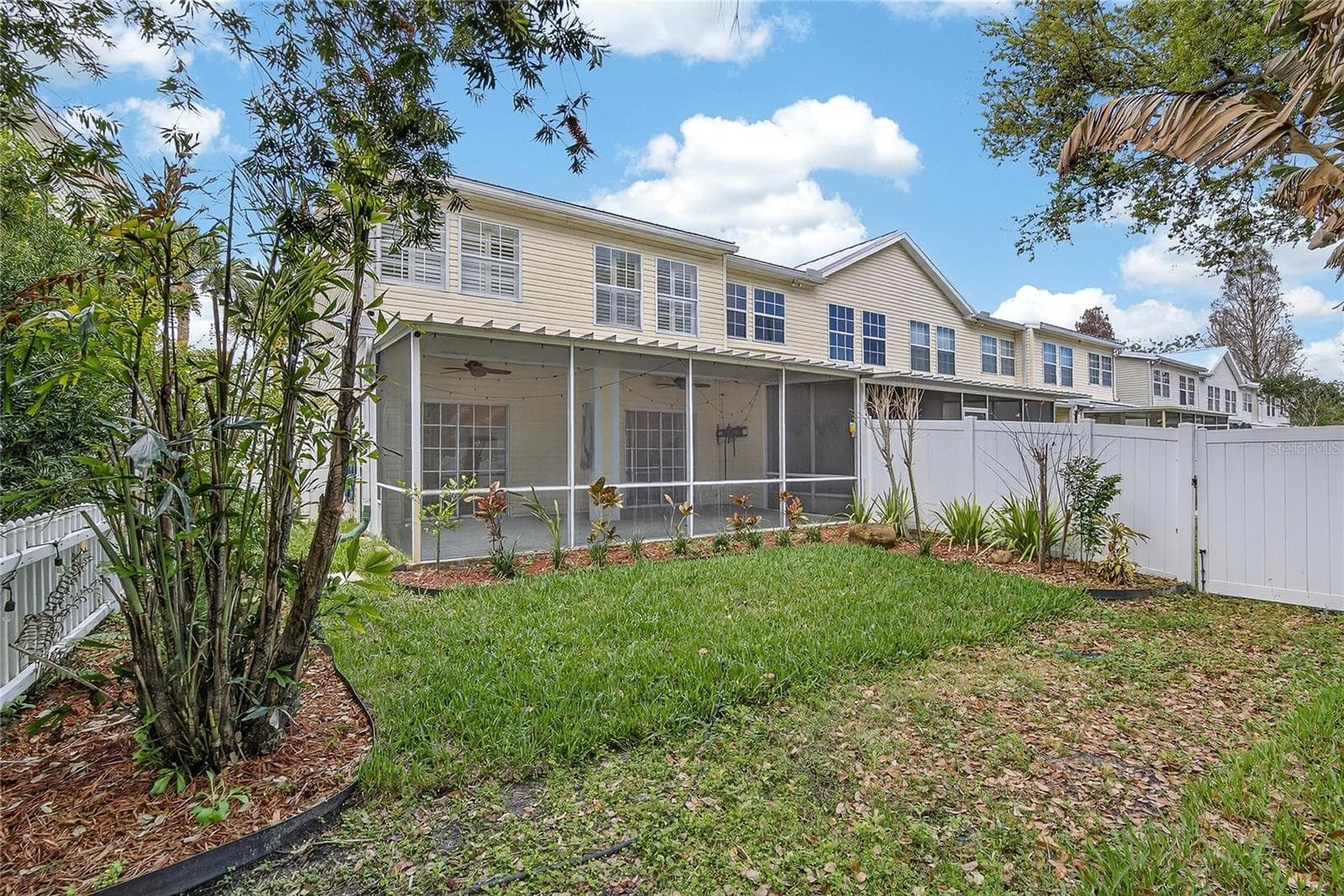 Townhouse at 918 WOODBRIDGE CT, SAFETY HARBOR, photo 46 of 59