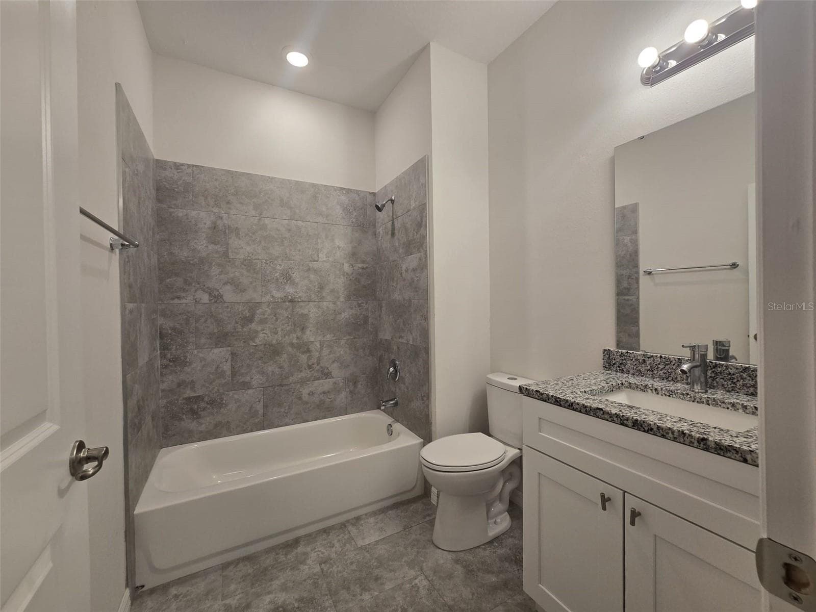 Duplex at 546 IMPERIAL PL, KISSIMMEE, photo 10 of 23