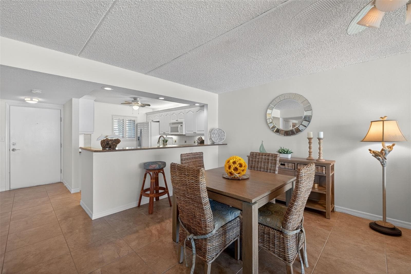 Condominium at 865 S GULFVIEW BLVD #207, CLEARWATER BEACH, photo 13 of 49