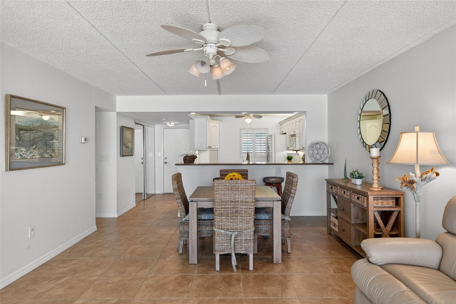 Condominium at 865 S GULFVIEW BLVD #207, CLEARWATER BEACH, photo 14 of 49