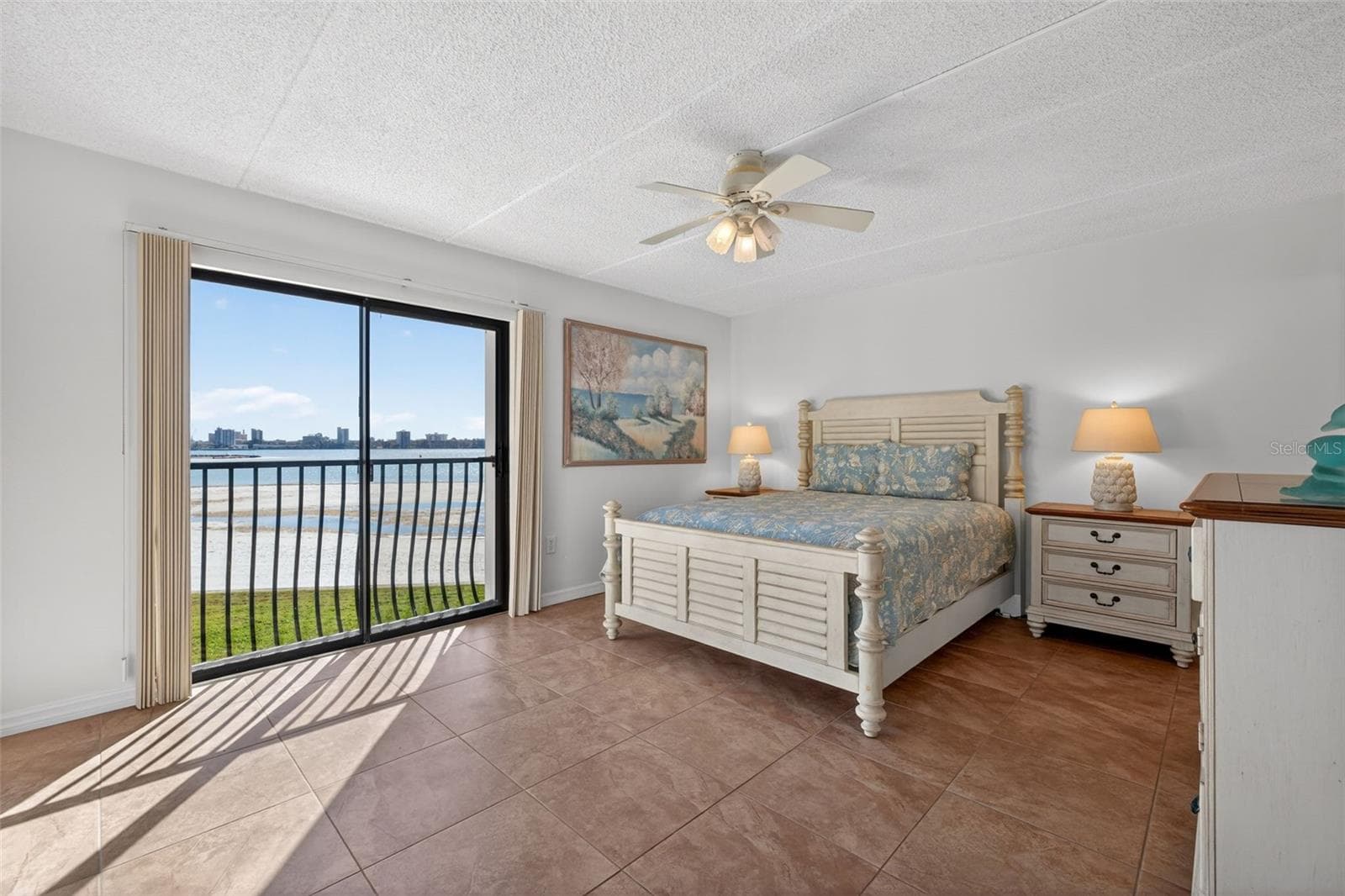 Condominium at 865 S GULFVIEW BLVD #207, CLEARWATER BEACH, photo 19 of 49