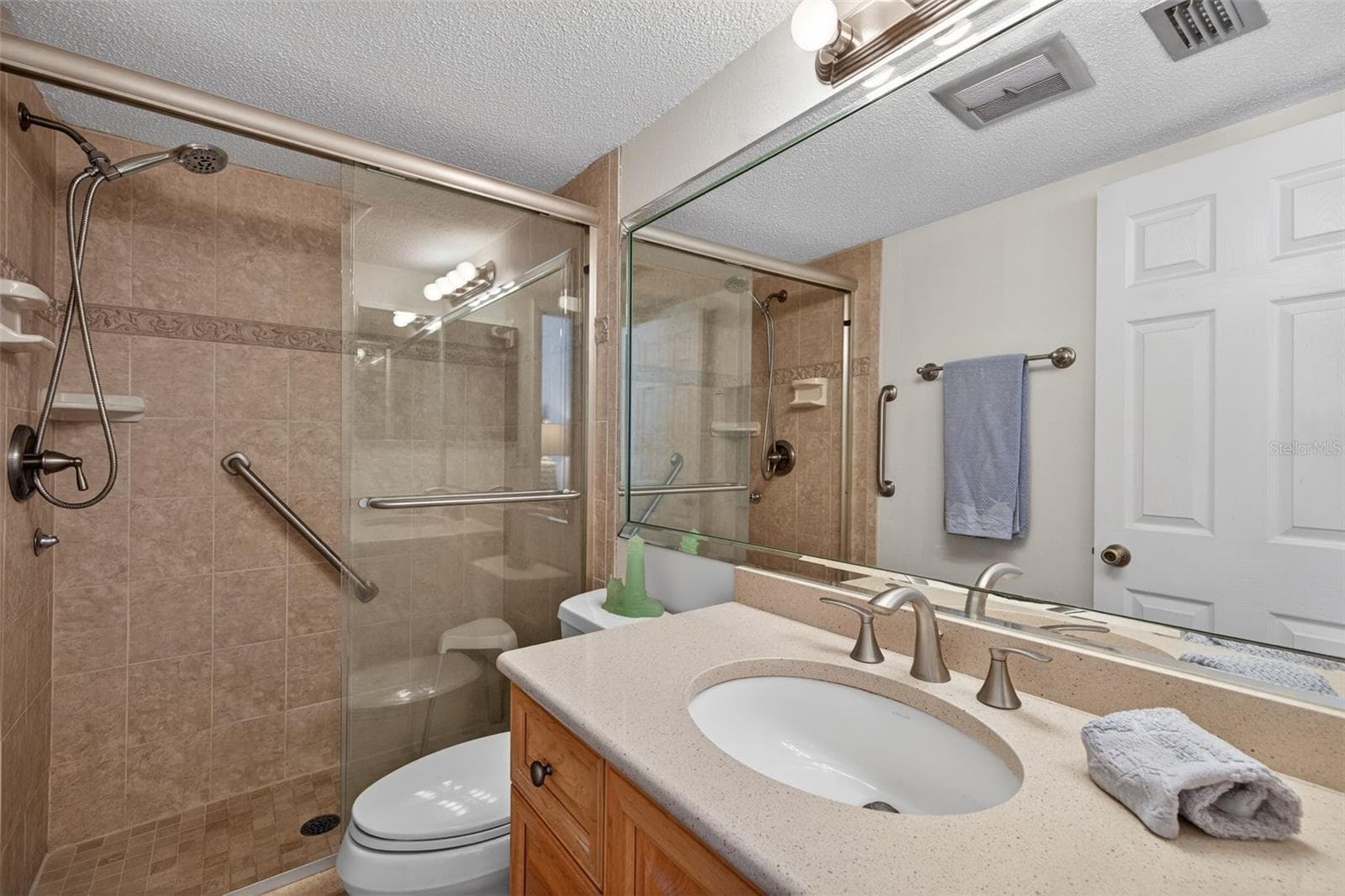 Condominium at 865 S GULFVIEW BLVD #207, CLEARWATER BEACH, photo 22 of 49