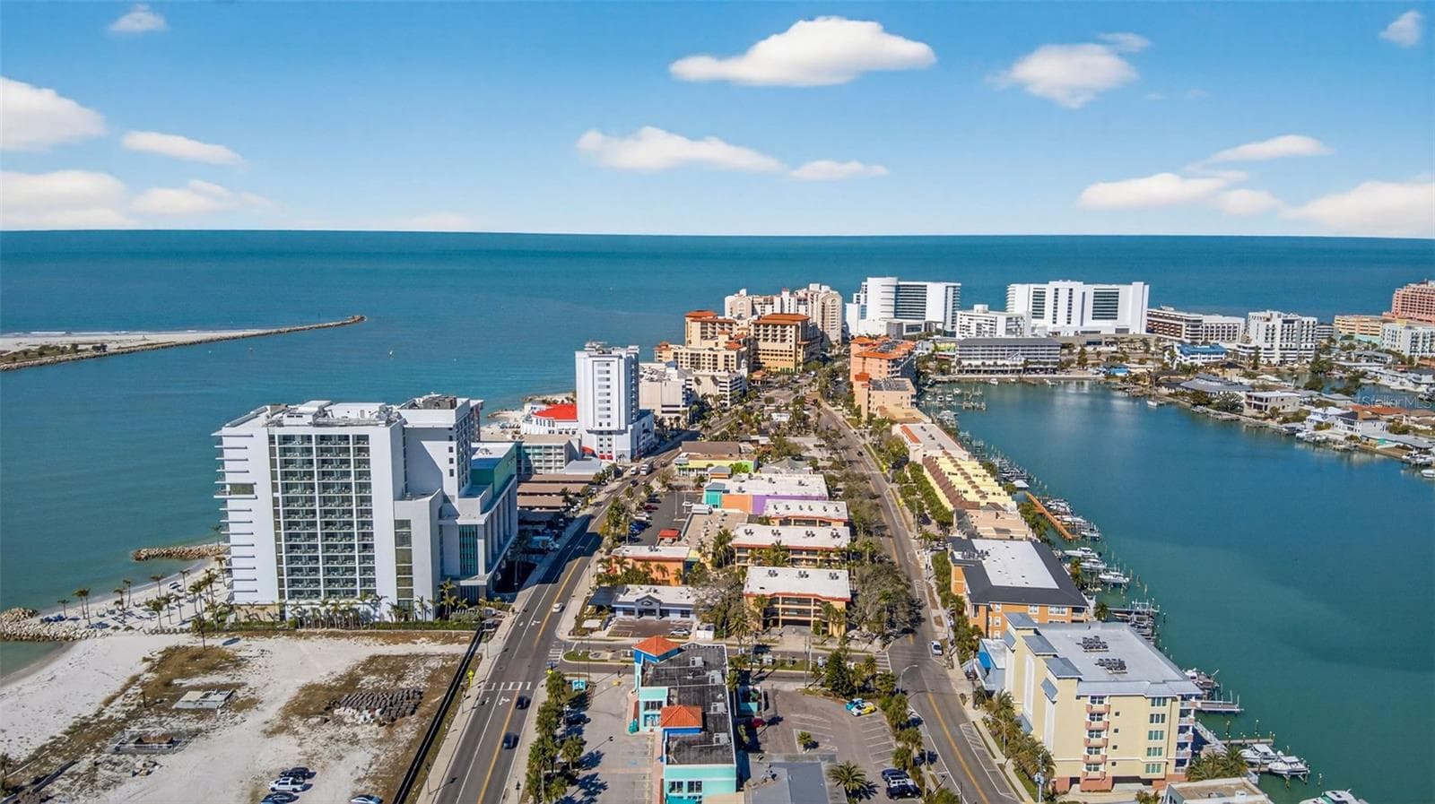 Condominium at 865 S GULFVIEW BLVD #207, CLEARWATER BEACH, photo 34 of 49