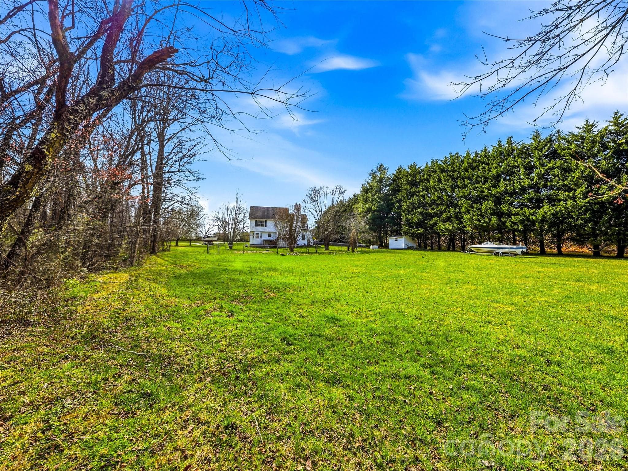 Flat usable land for gardening, recreation or pets! - 61 Rolling Hills Road, Mills River