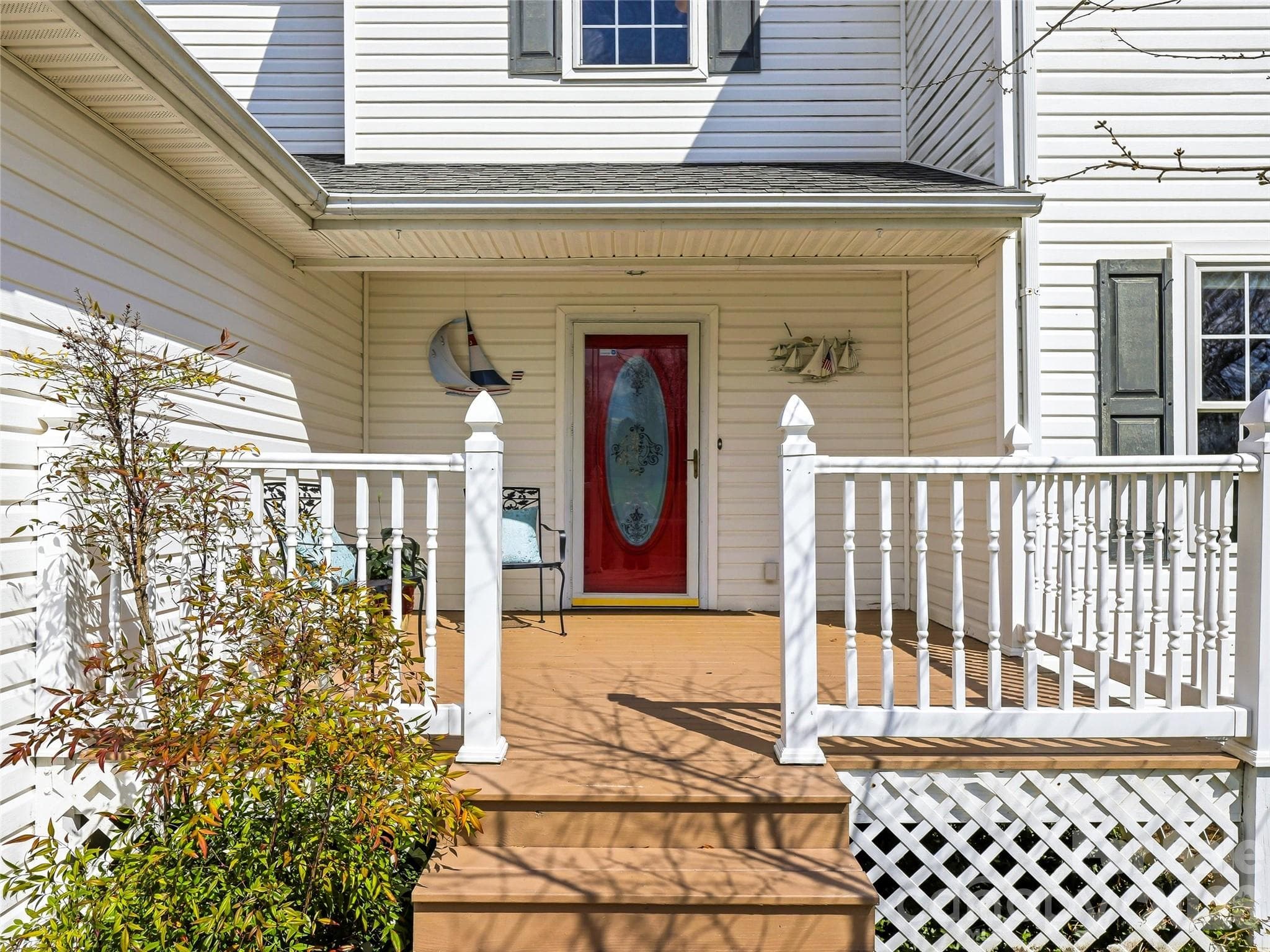 Inviting front deck - 61 Rolling Hills Road, Mills River