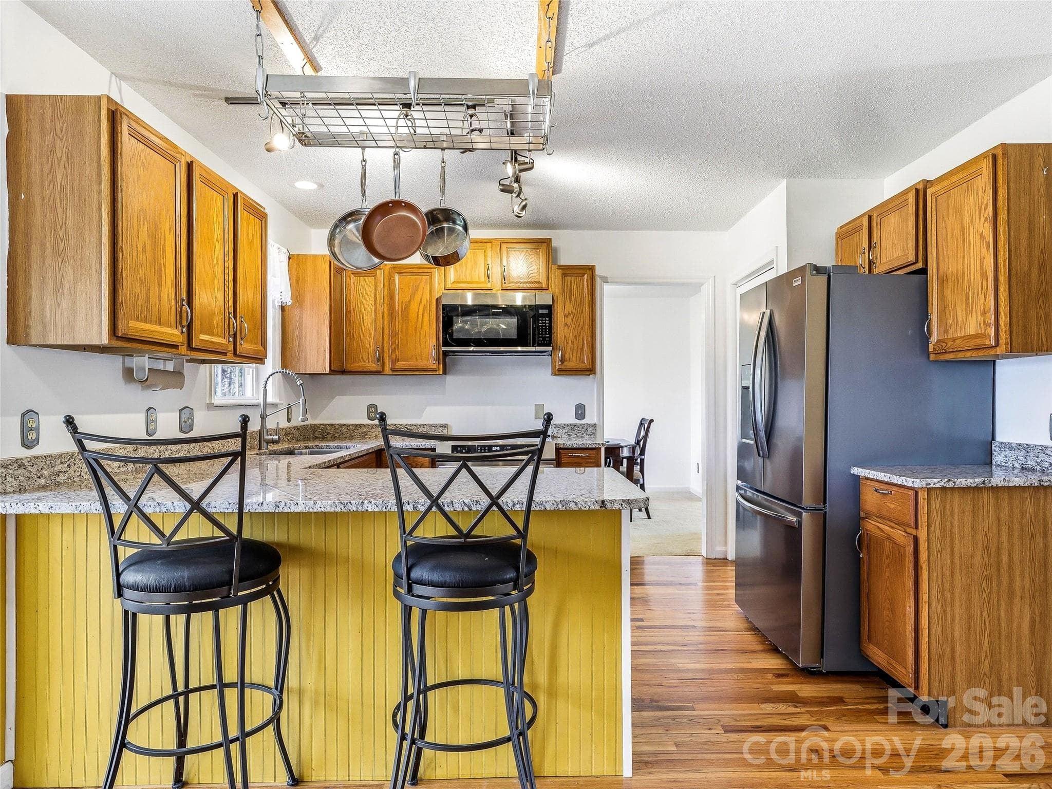 Breakfast bar - 61 Rolling Hills Road, Mills River