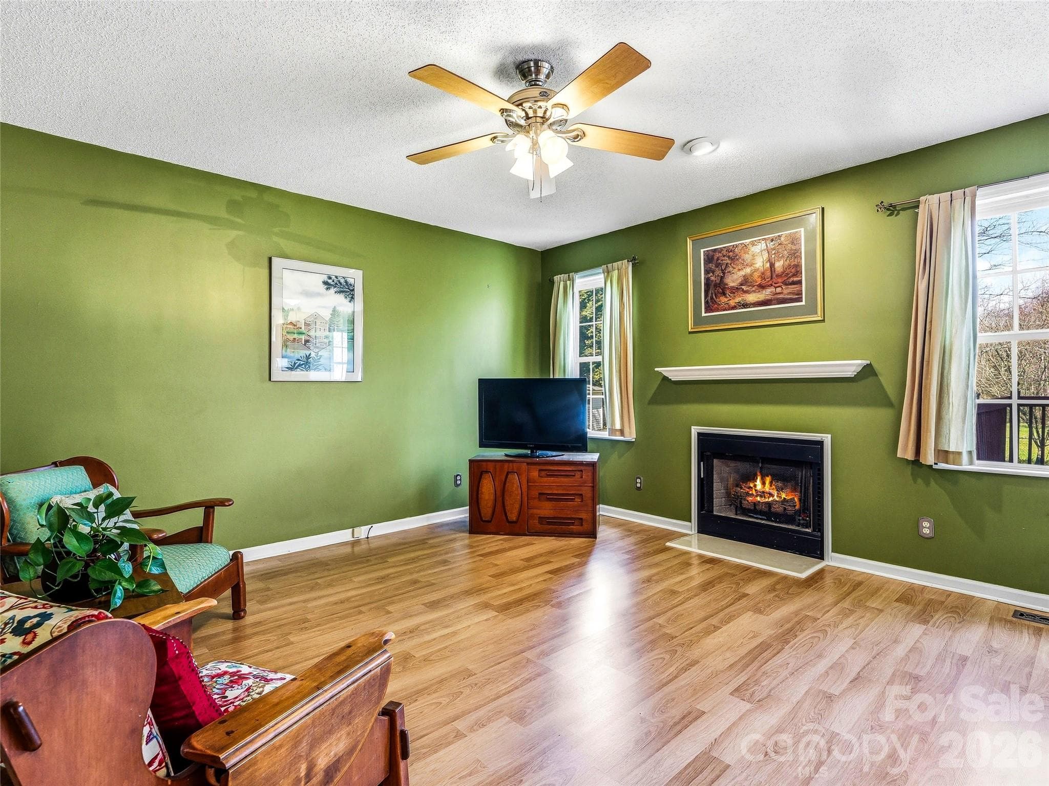 Cozy family room with gas firplace. - 61 Rolling Hills Road, Mills River
