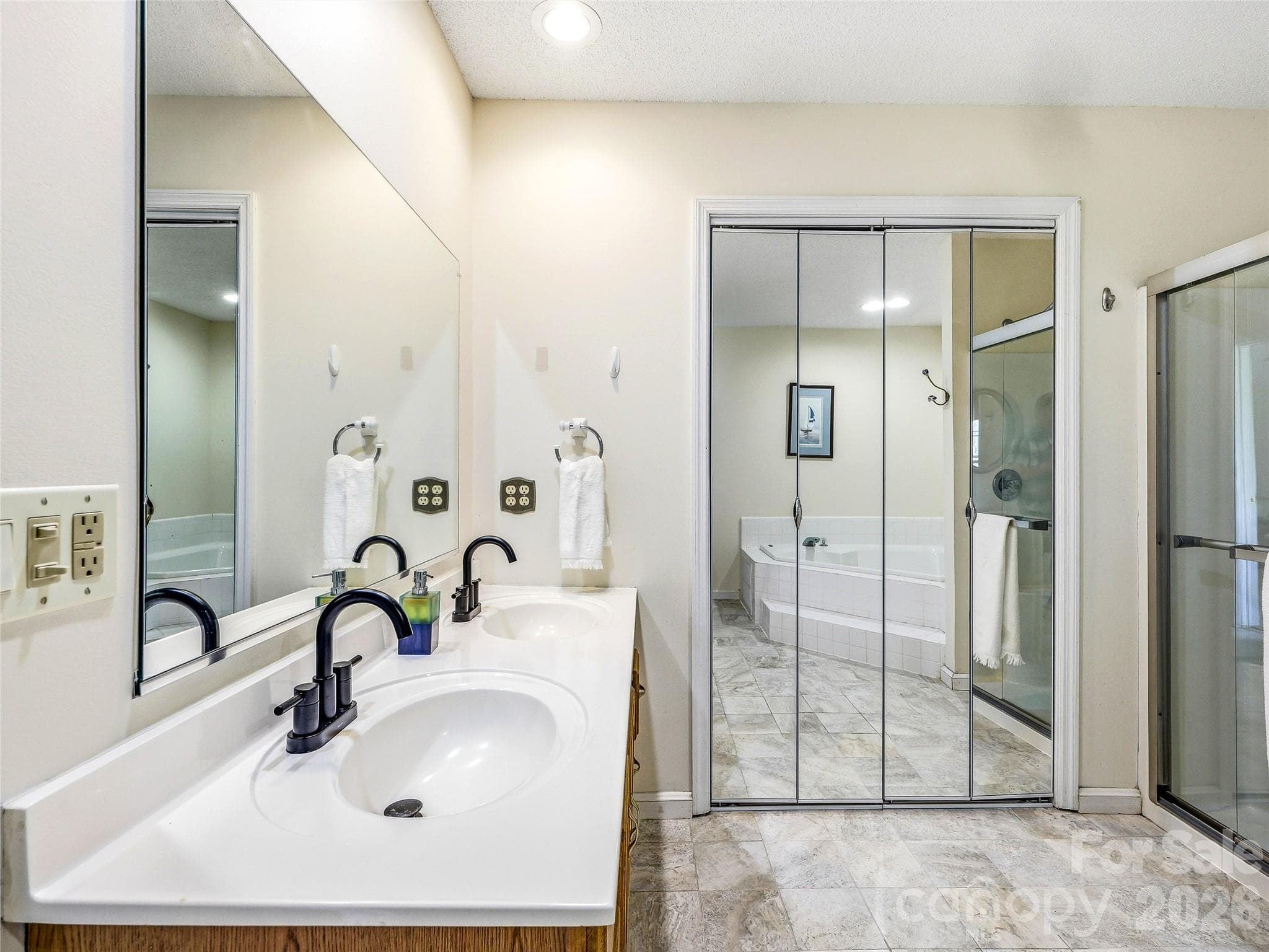 Double Vanities - 61 Rolling Hills Road, Mills River