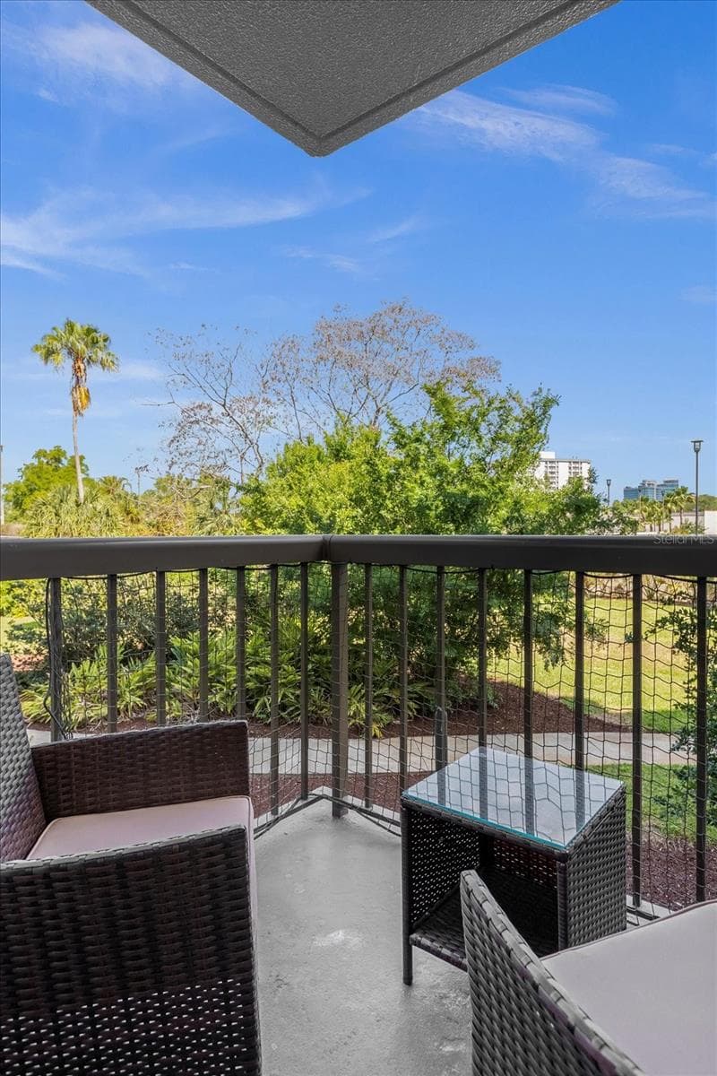Condo - Hotel at 6165 CARRIER DR #3207, ORLANDO, photo 25 of 37