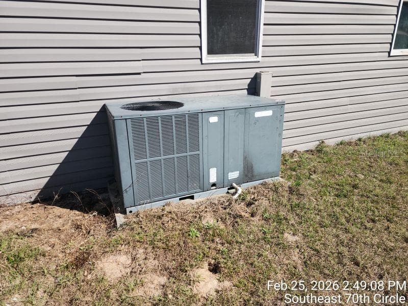 Manufactured Home at 213 SE 70TH CIR, OCALA, photo 5 of 27