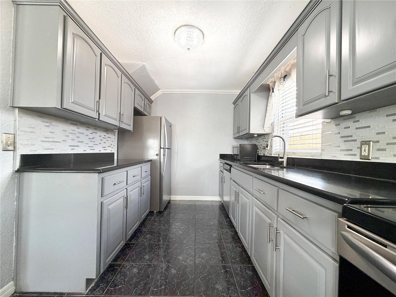 Kitchen - 141 S HIAWASSEE RD, ORLANDO