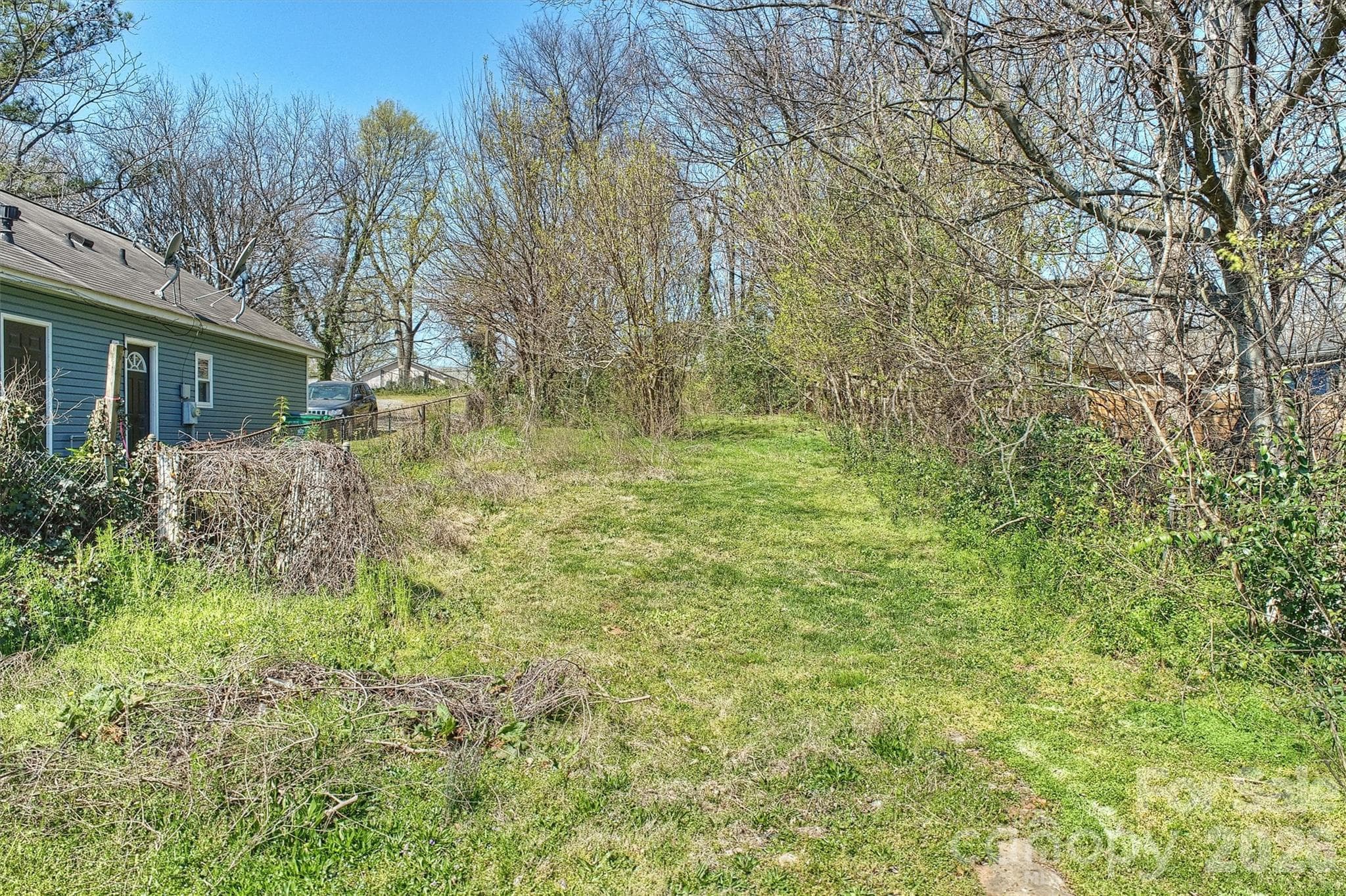 Lot at Charlotte, photo 4 of 8