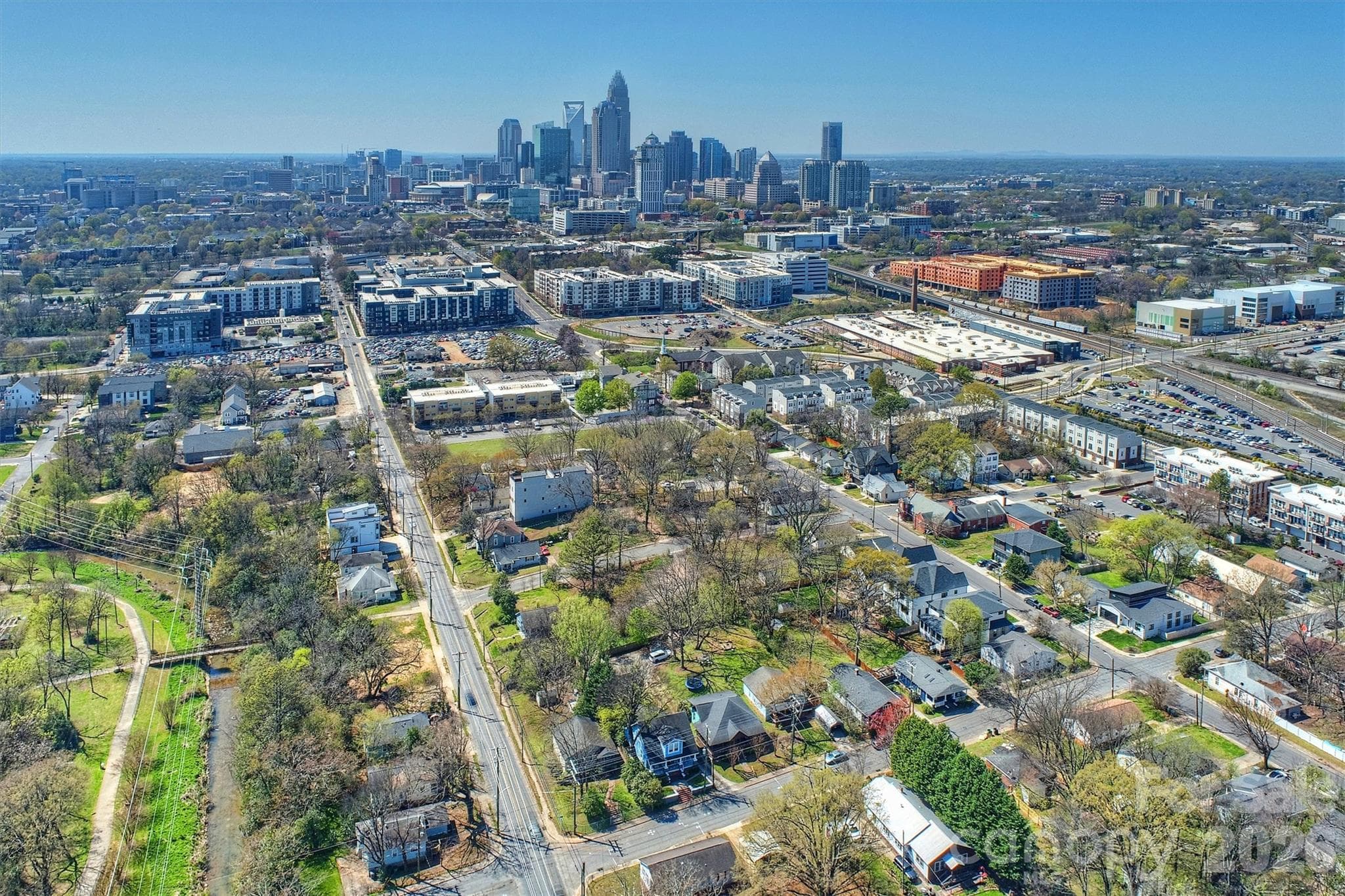 Lot at Charlotte, photo 4 of 9