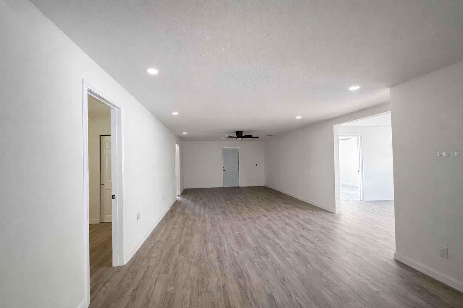 Single Family Residence at 502 NW CRYSTAL ST, CRYSTAL RIVER, photo 10 of 16