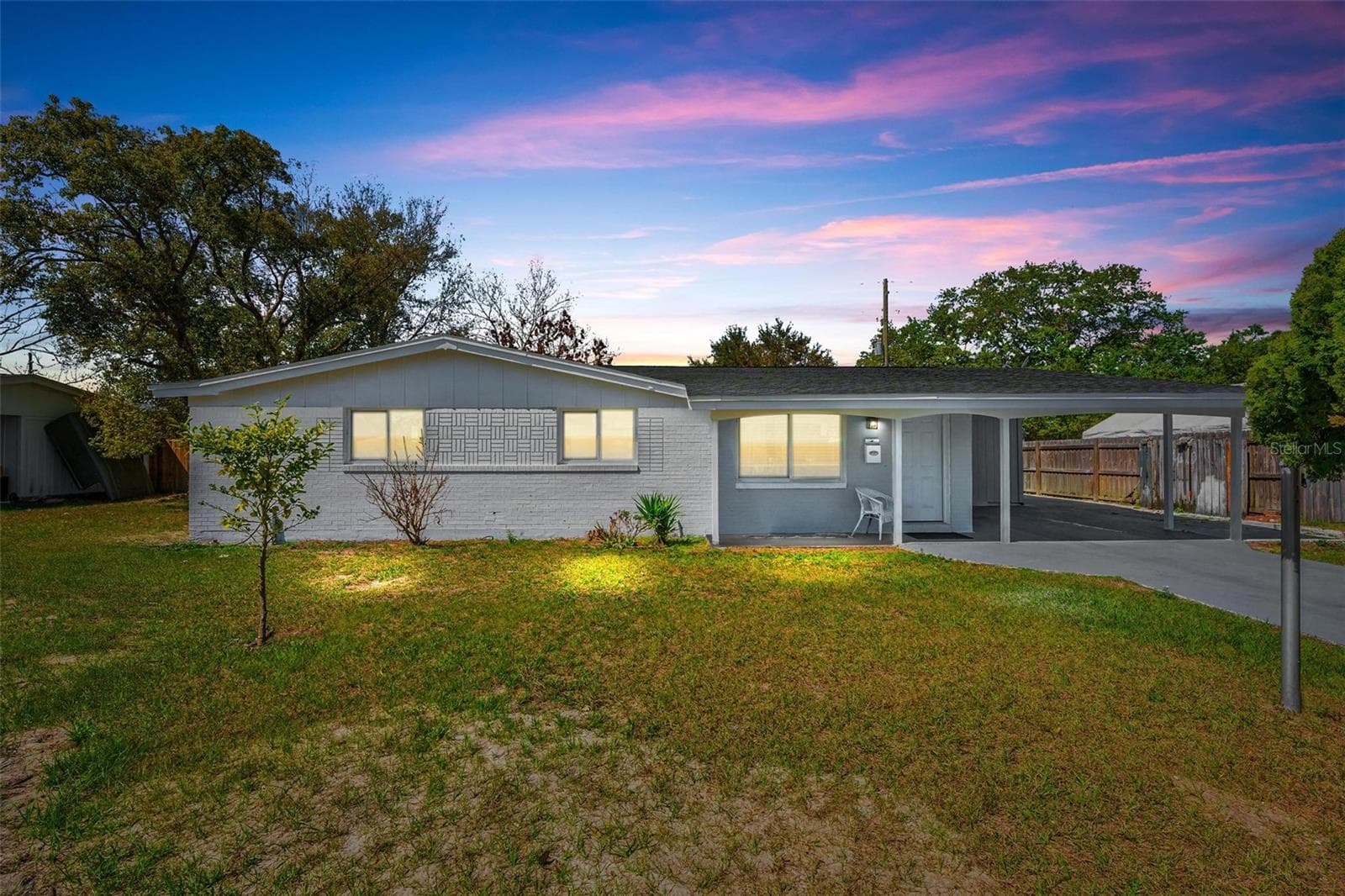 410 SANTIAGO AVE