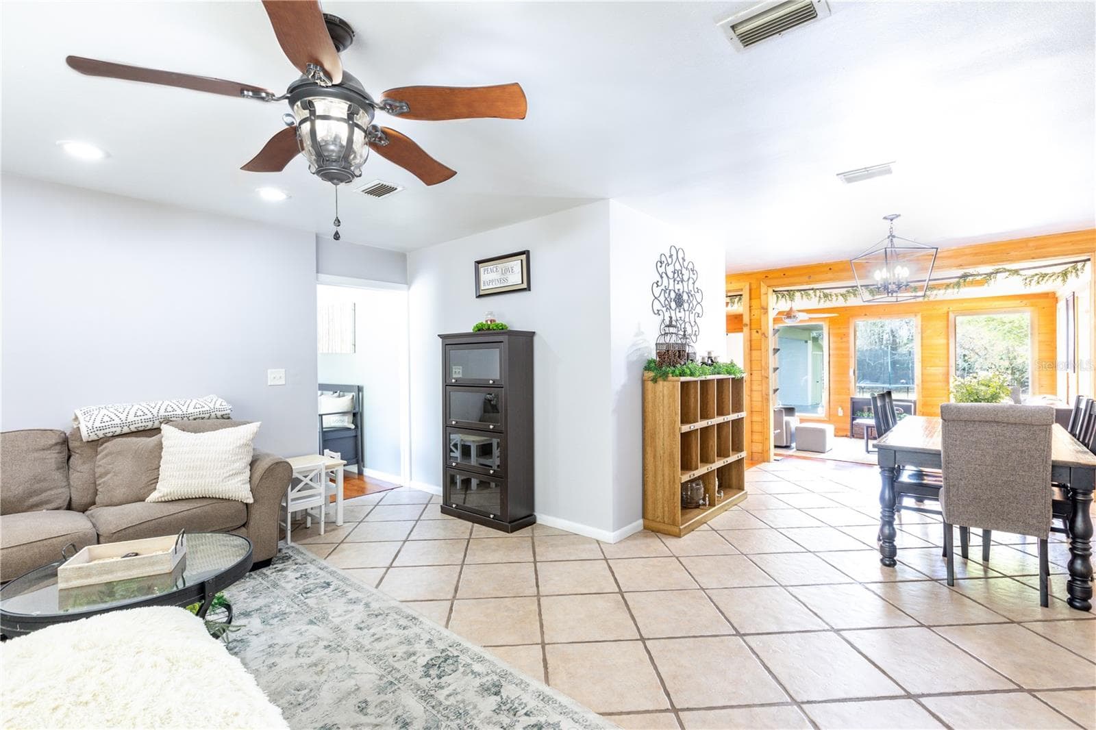 Single Family Residence at 12182 SW STATE ROAD 45, ARCHER, photo 8 of 53
