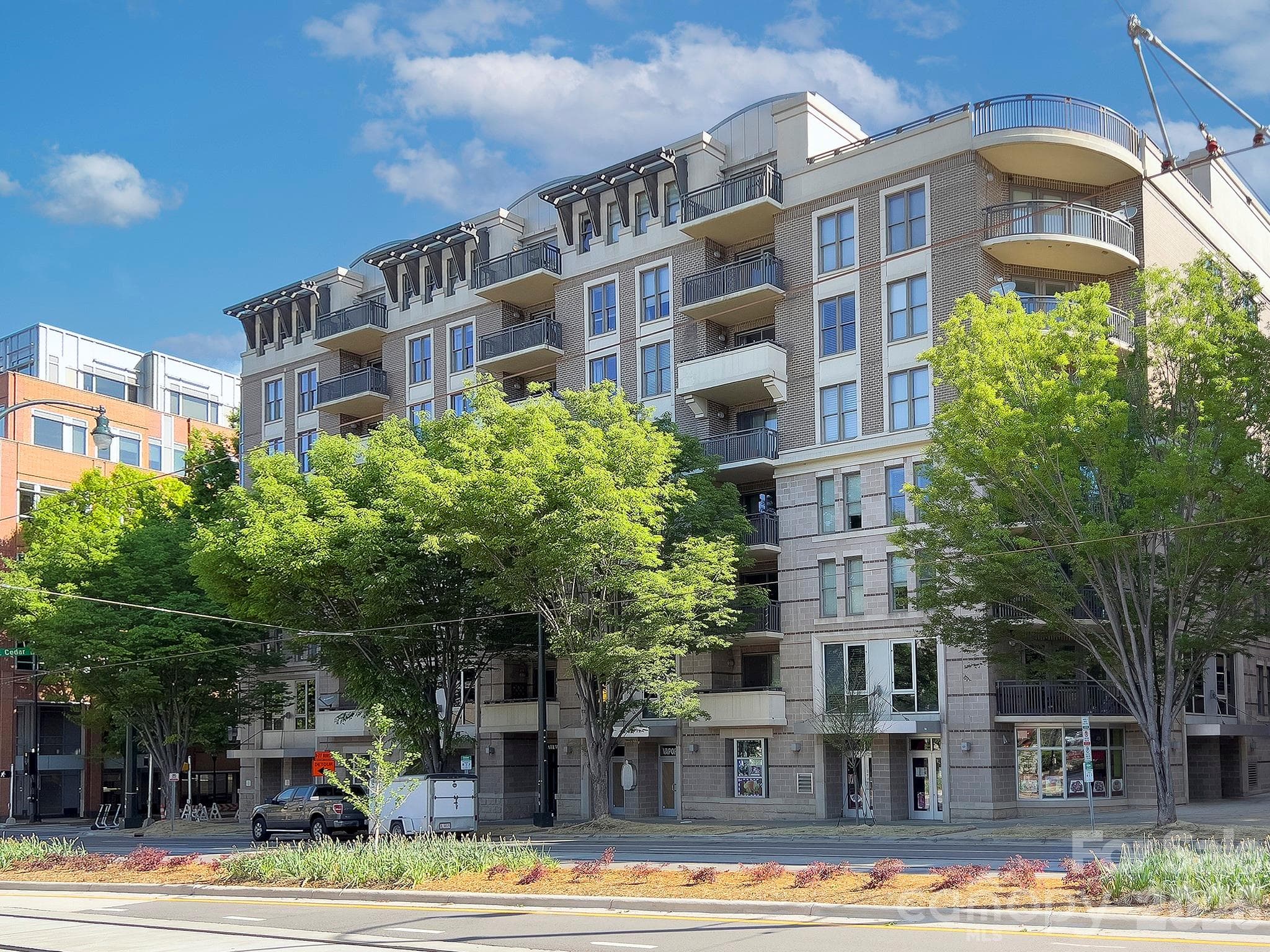 Condominium at Charlotte, photo 3 of 33