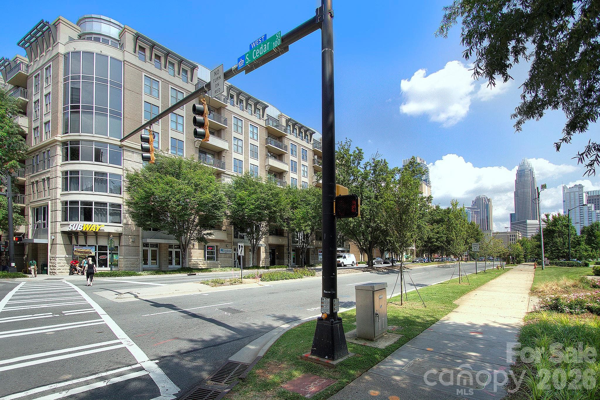 Condominium at Charlotte, photo 4 of 33