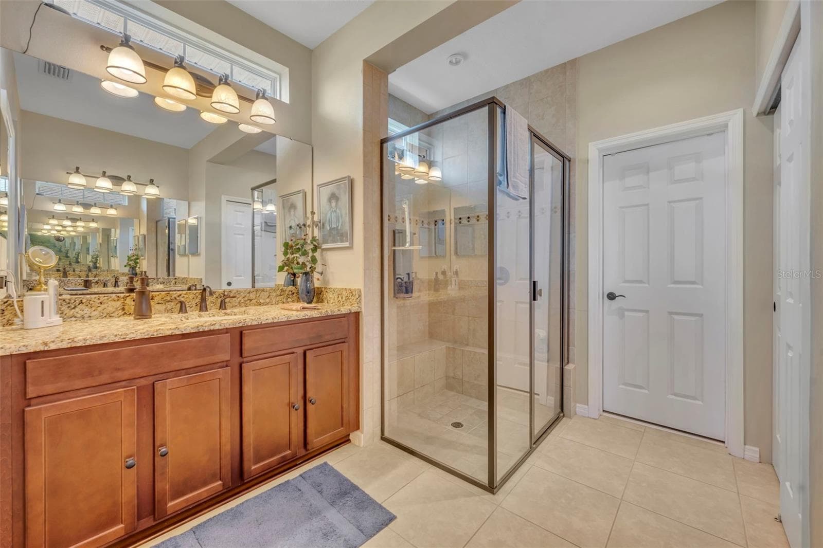 Single Family Residence at 334 SILVER MAPLE RD, GROVELAND, photo 32 of 57