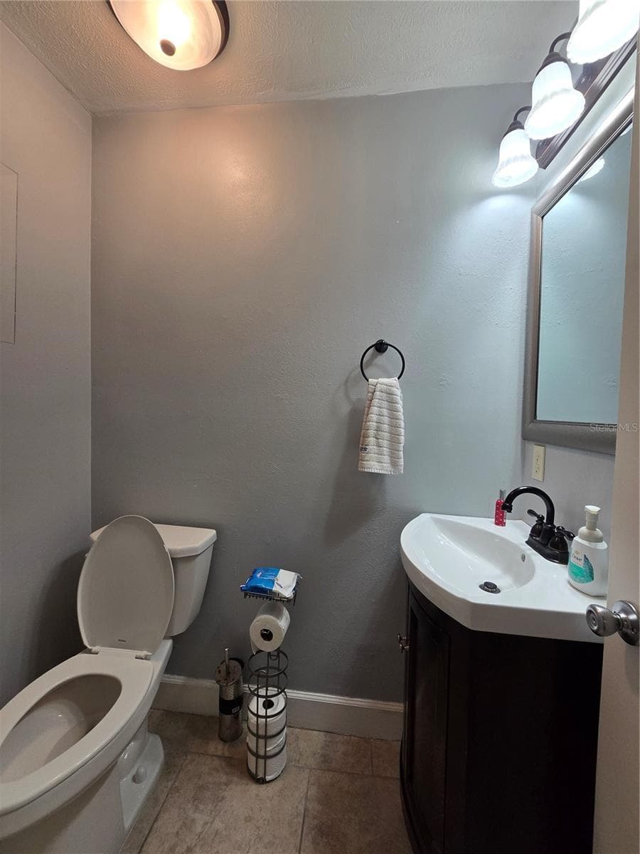 Townhouse at 2115 NE 38TH AVE, OCALA, photo 25 of 38