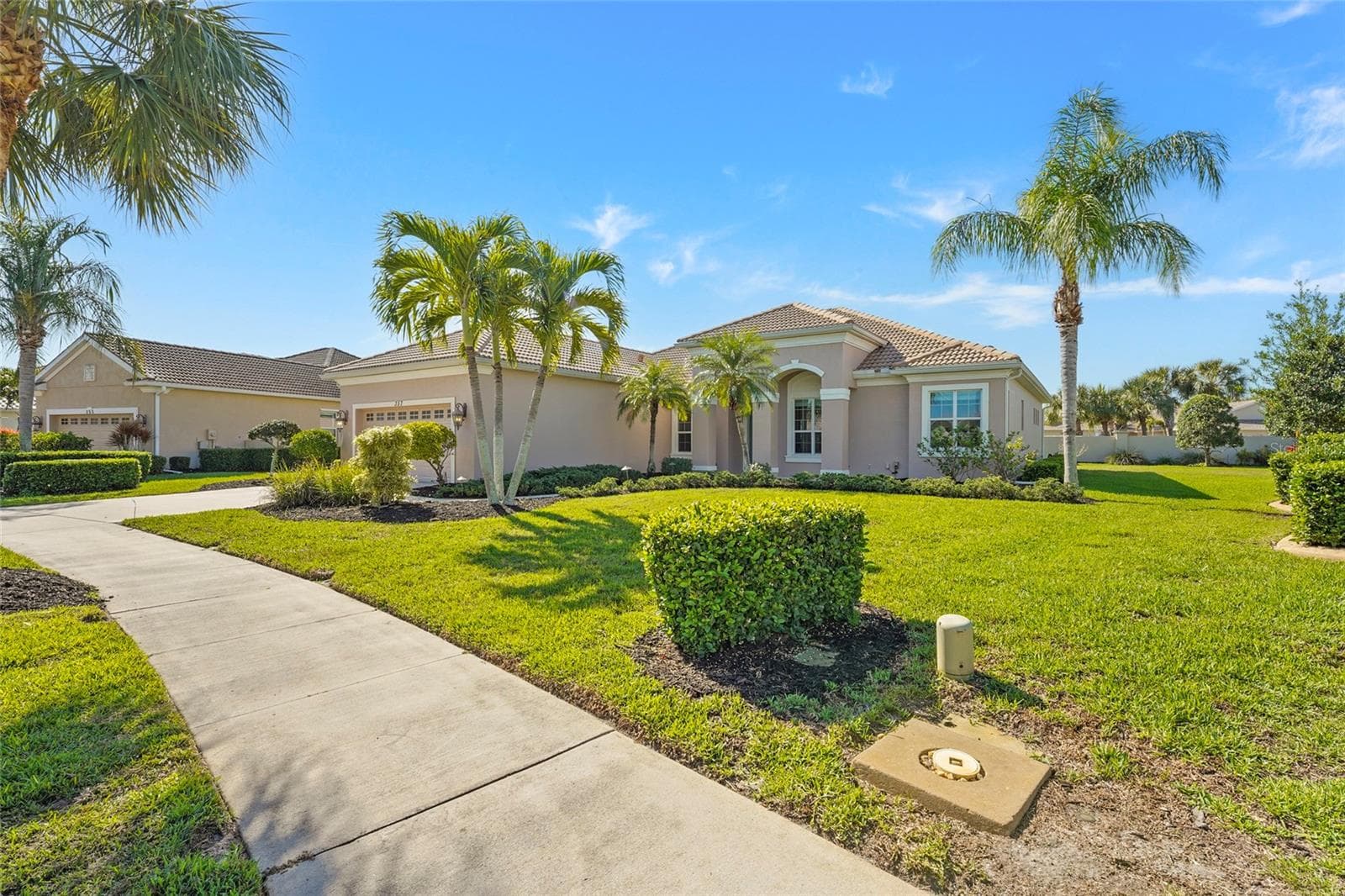 Single Family Residence at 357 MARSH CREEK RD, VENICE, photo 4 of 70