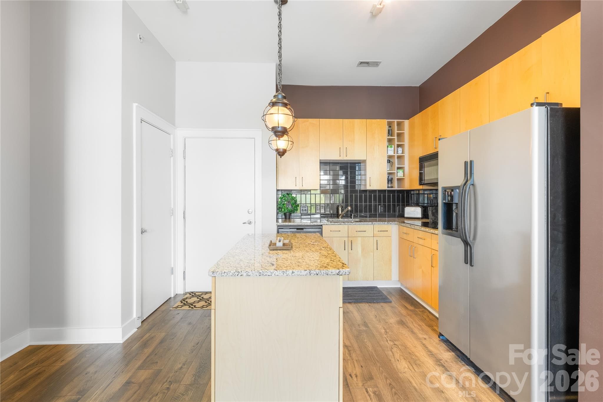 Condominium at 706 N Davidson Street, Charlotte, photo 5 of 28