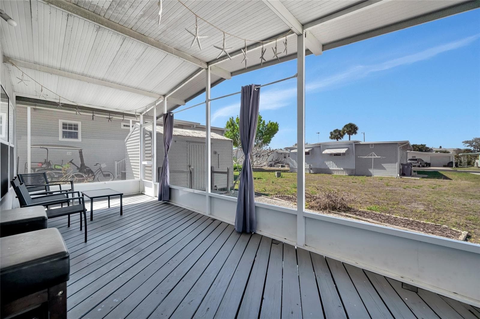 Manufactured Home at 110 E SAINT LUCIA LOOP, APOLLO BEACH, photo 26 of 39