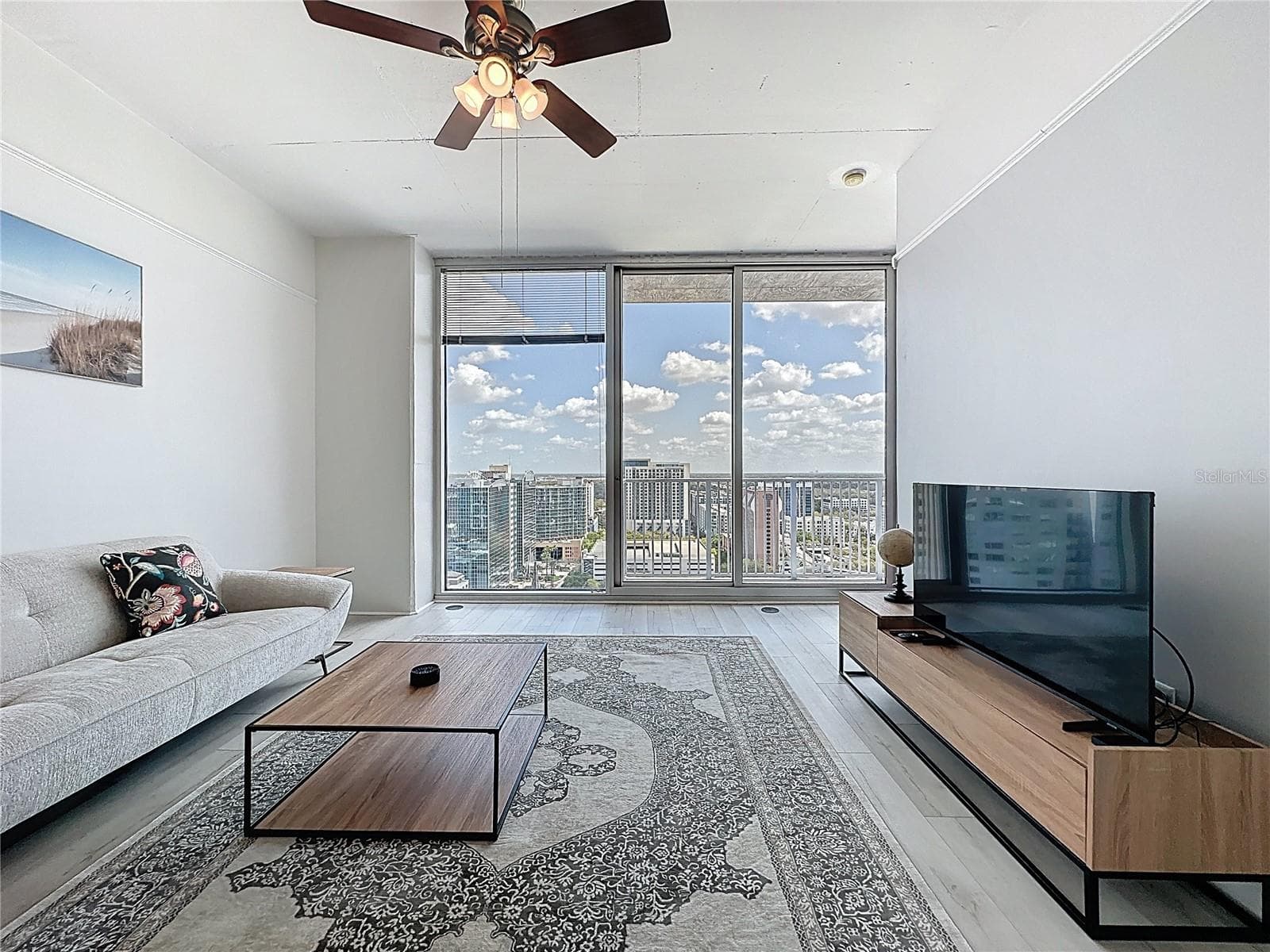 Condominium at 155 S COURT AVE #1911, ORLANDO, photo 6 of 38