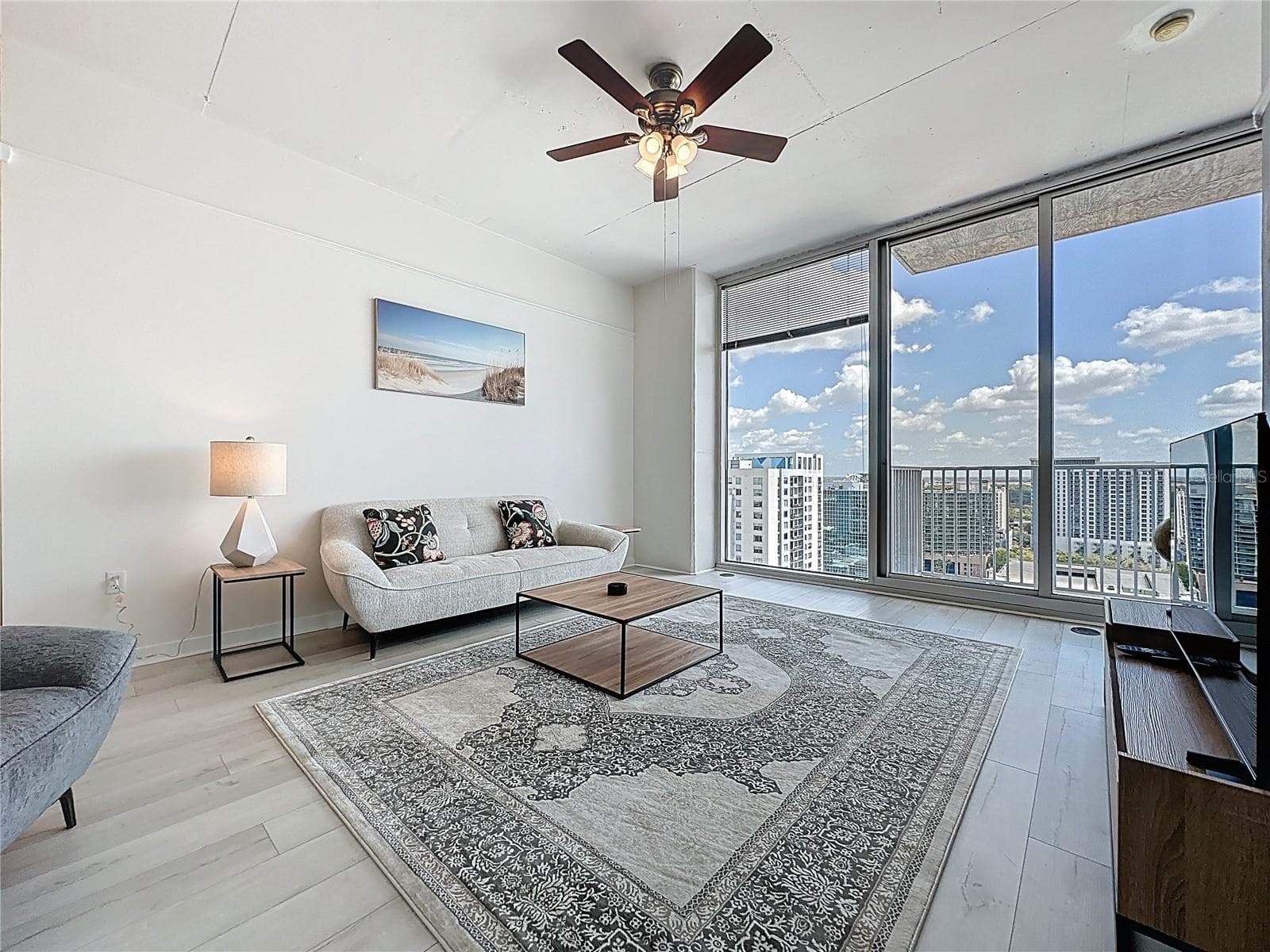 Condominium at 155 S COURT AVE #1911, ORLANDO, photo 7 of 38