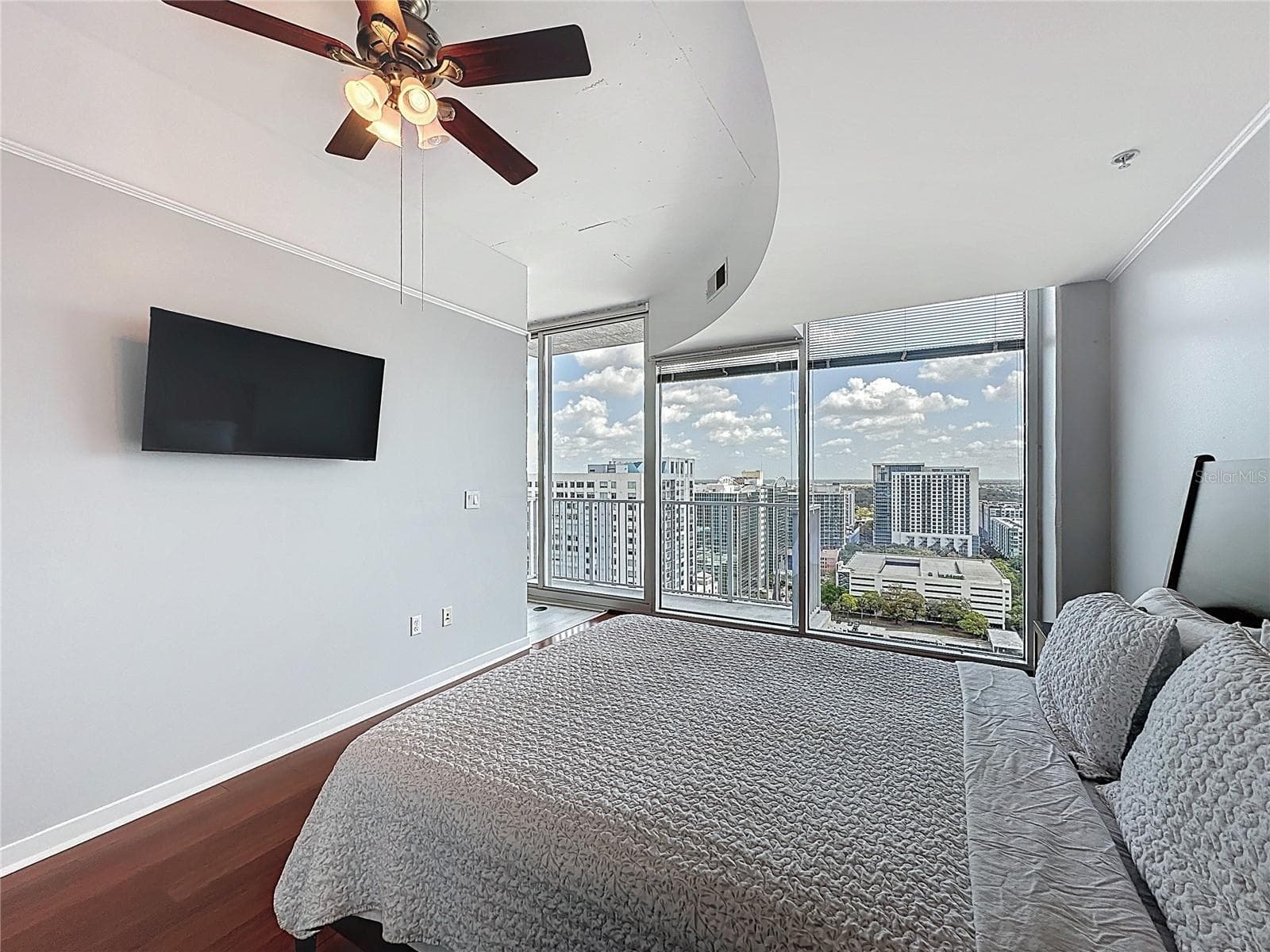 Condominium at 155 S COURT AVE #1911, ORLANDO, photo 22 of 38