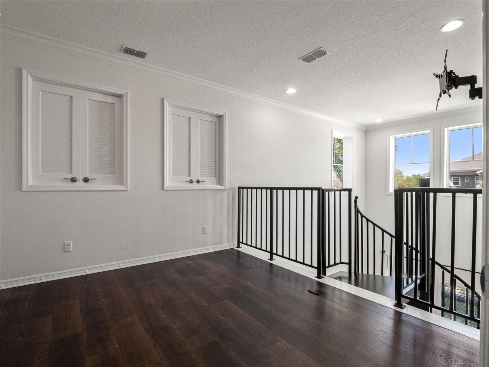 Loft/ Flex above office - 12515 BOVET AVE, ORLANDO