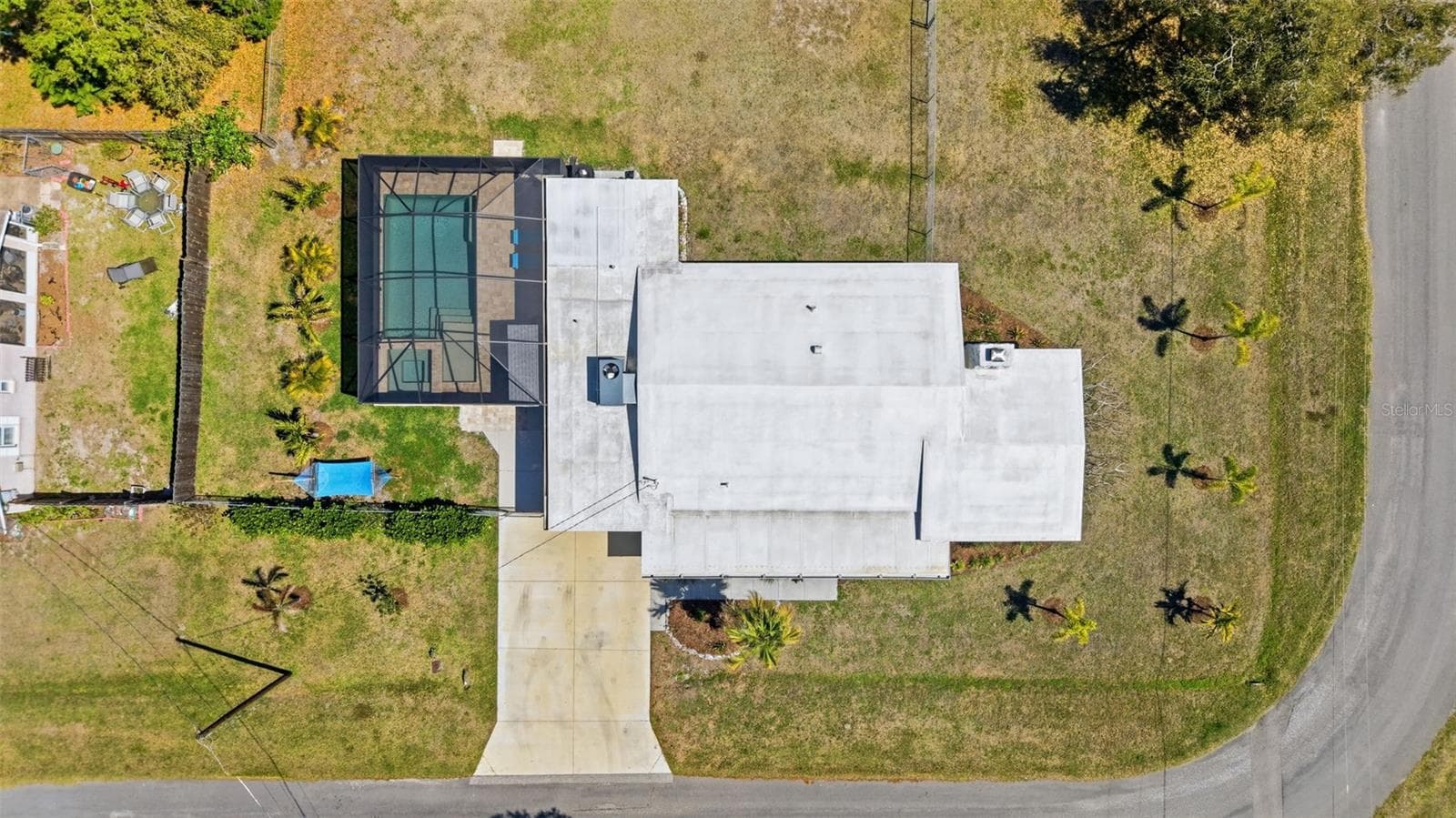 Single Family Residence at 2400 PINE CT, NOKOMIS, photo 42 of 46