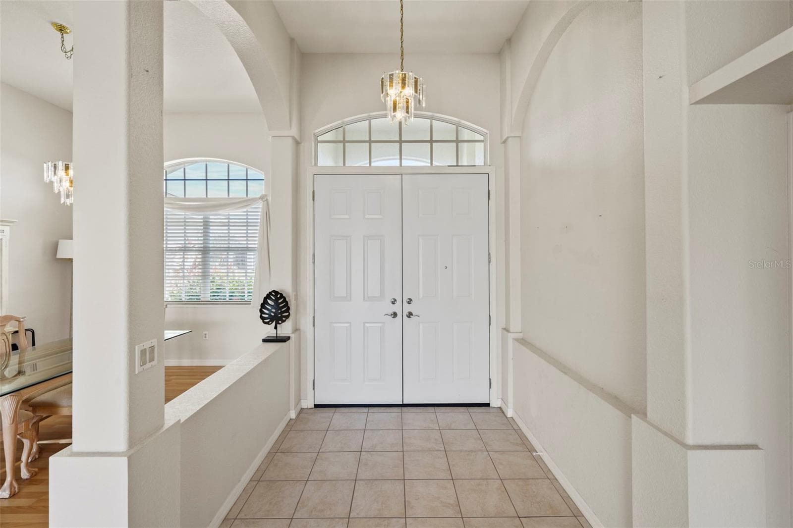 Single Family Residence at 12942 SW KINGSWAY CIR, LAKE SUZY, photo 11 of 36