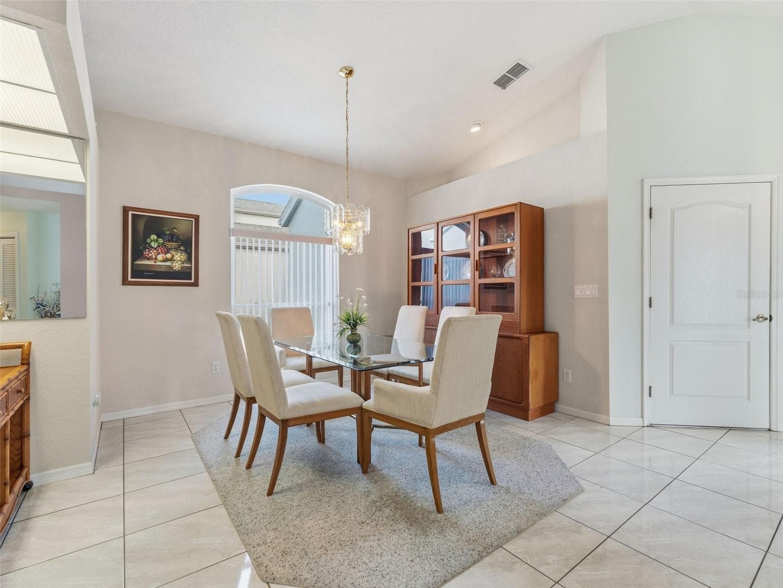 Single Family Residence at 1007 LA BAMBA CT, SPRING HILL, photo 8 of 26
