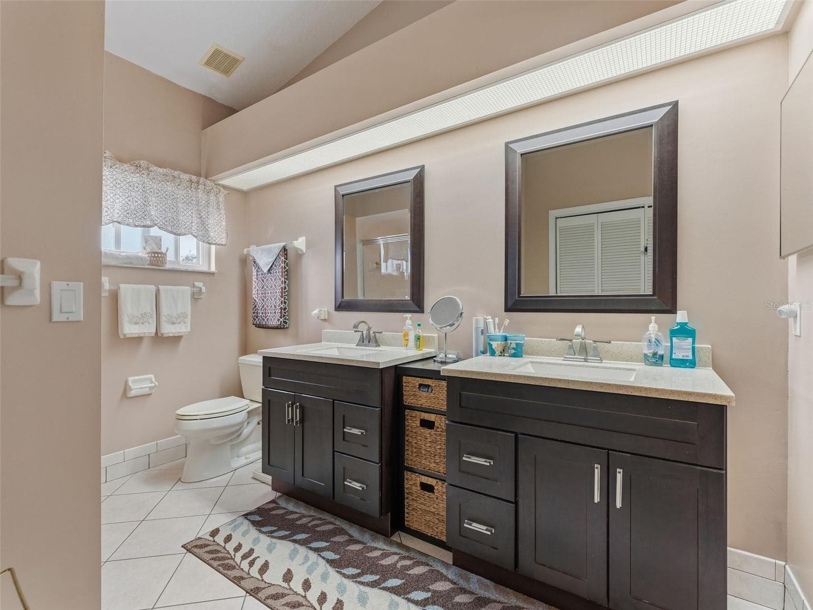 Single Family Residence at 1007 LA BAMBA CT, SPRING HILL, photo 16 of 26