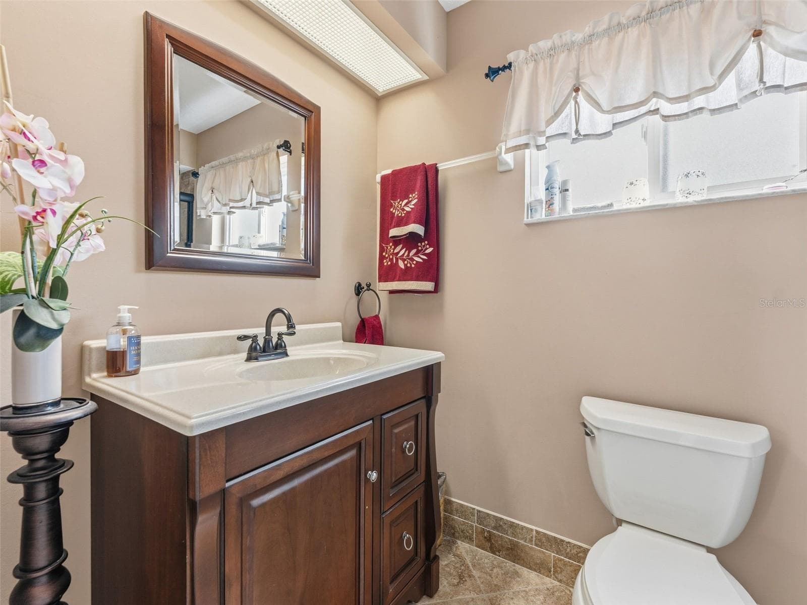 Single Family Residence at 1007 LA BAMBA CT, SPRING HILL, photo 20 of 26
