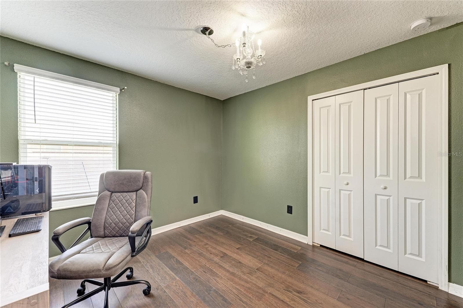 Single Family Residence at 17112 YELLOW PINE ST, WIMAUMA, photo 36 of 48