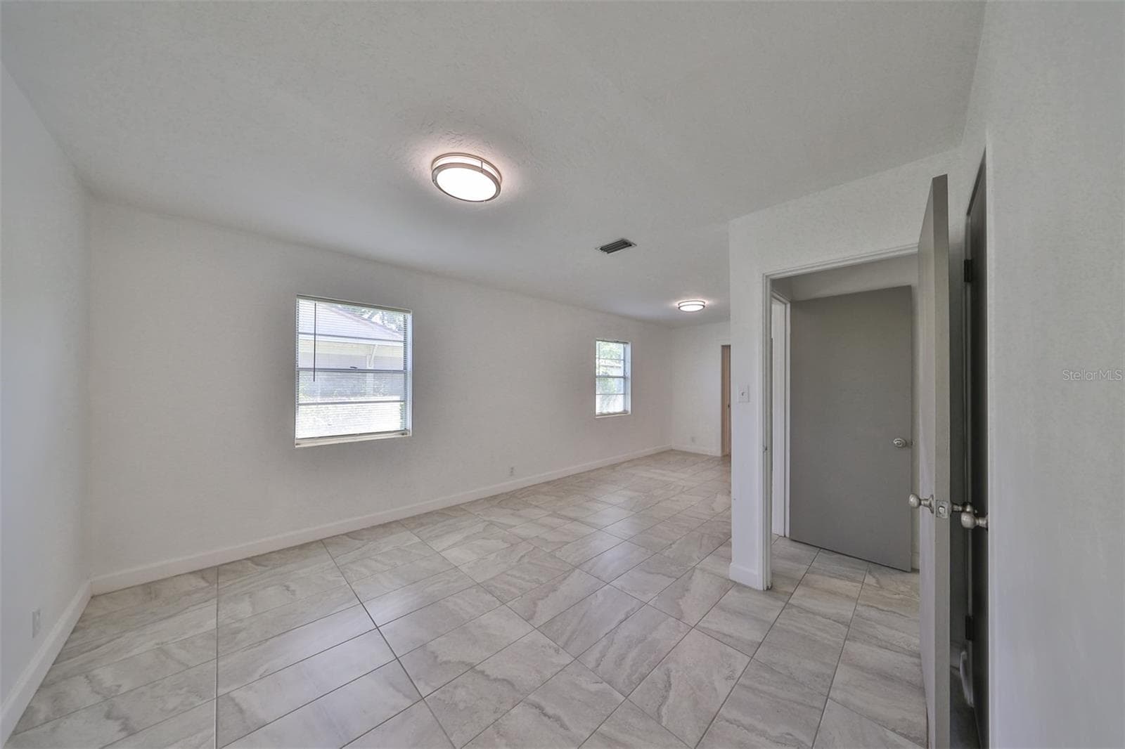 Single Family Residence at 3908 W WALLACE AVE, TAMPA, photo 12 of 36