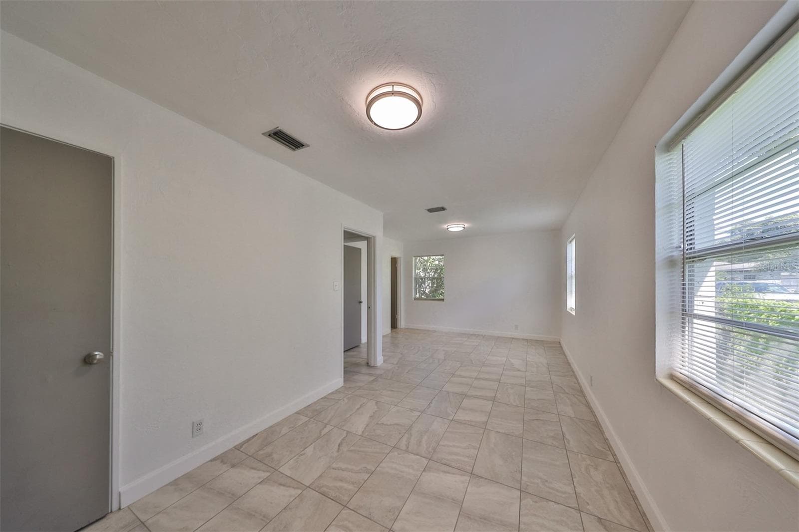Single Family Residence at 3908 W WALLACE AVE, TAMPA, photo 15 of 36