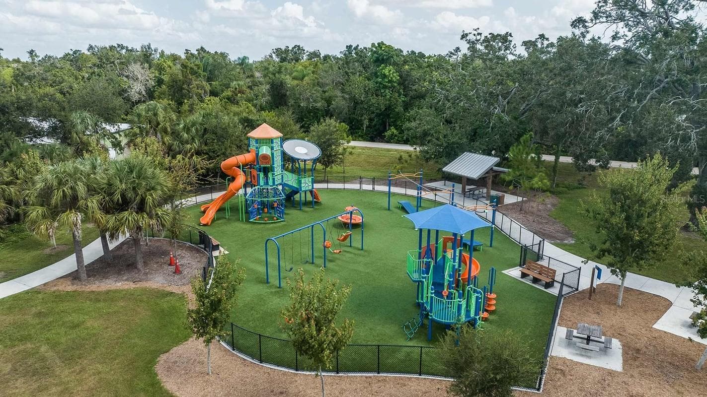 Lakeview Crossing - 6821 CHLOE CT, SARASOTA