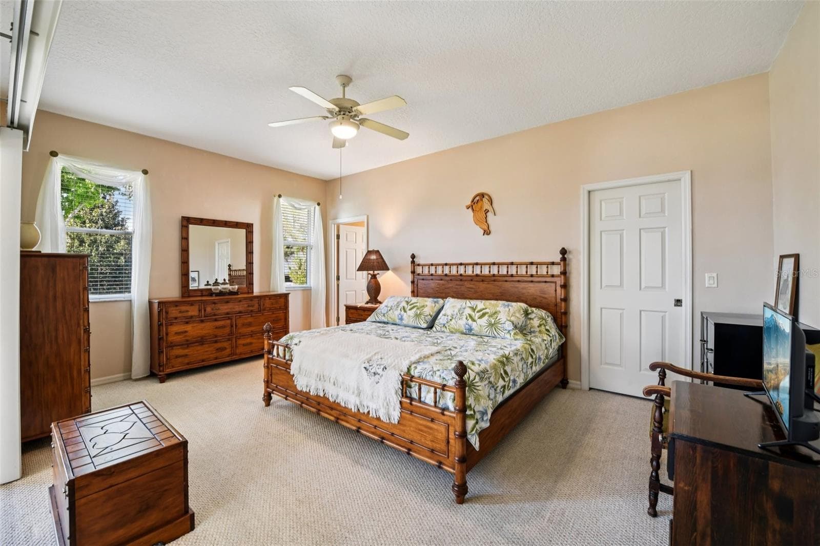 Spacious Walk-in closet with pocket door. - 6105 DORY WAY, TAVARES