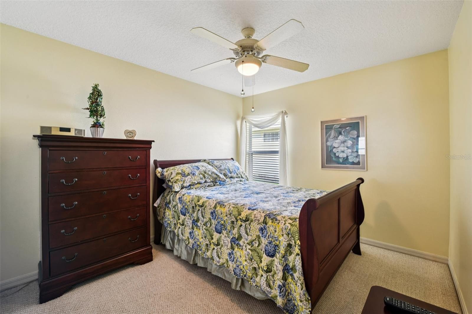 Bedroom 2 with custom closet. - 6105 DORY WAY, TAVARES