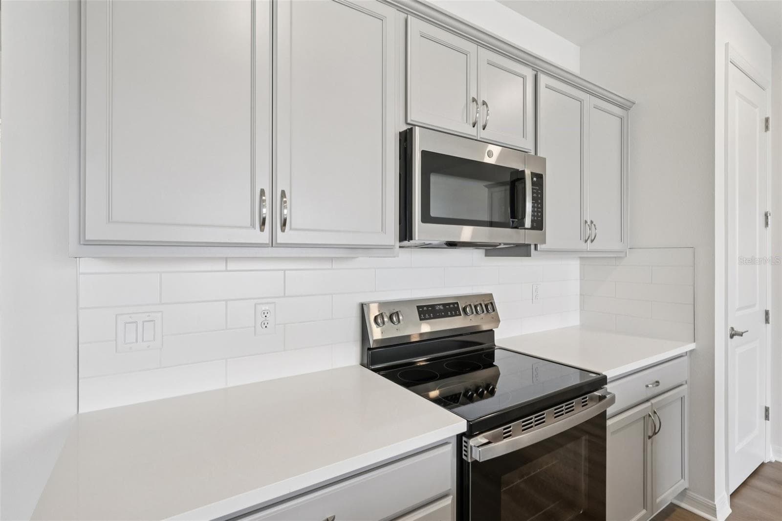 Townhouse at 31477 SPANISH MISSION RD, SAN ANTONIO, photo 3 of 24
