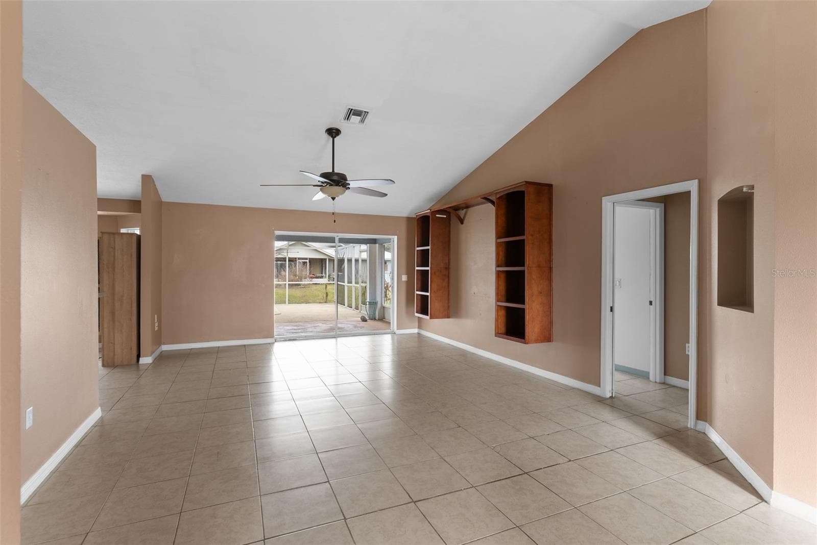 Single Family Residence at 4716 BOABADILLA AVE, SEBRING, photo 7 of 35