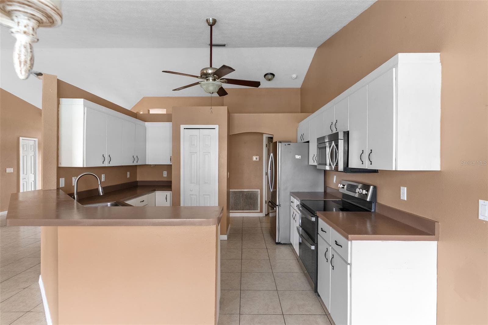 Single Family Residence at 4716 BOABADILLA AVE, SEBRING, photo 14 of 35