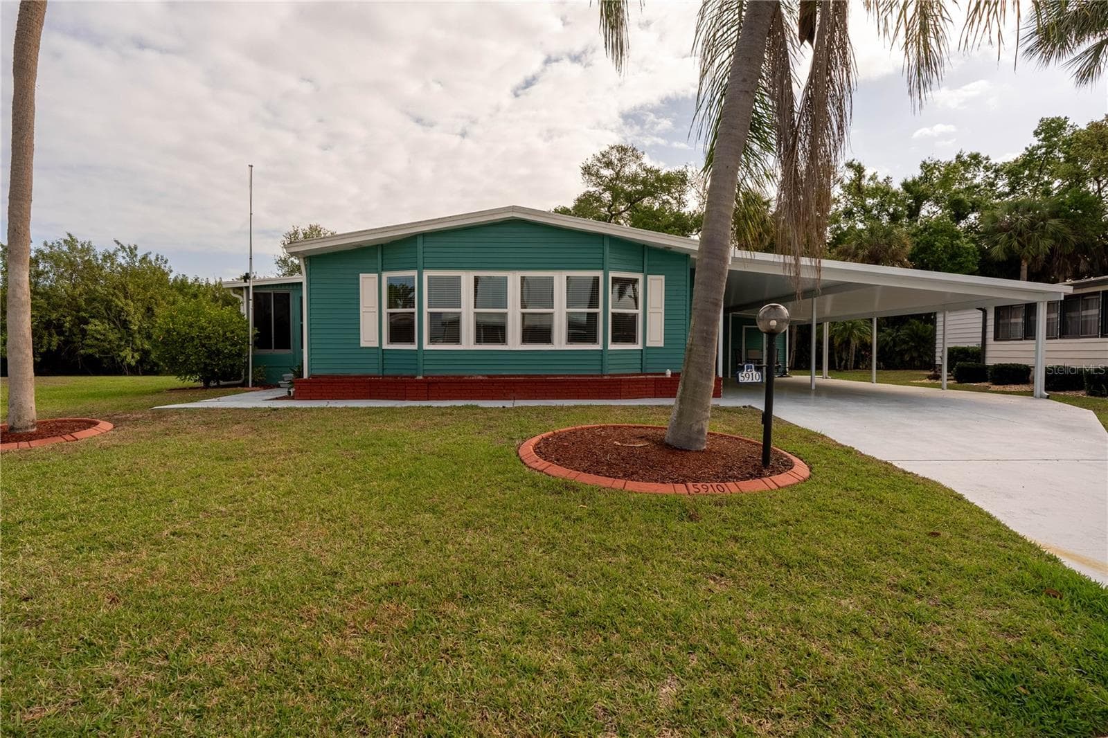 Manufactured Home at 5910 MAJESTIC WAY, PALMETTO, photo 60 of 61