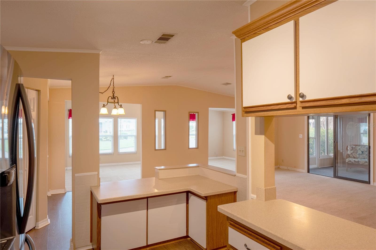 Manufactured Home at 5910 MAJESTIC WAY, PALMETTO, photo 10 of 61