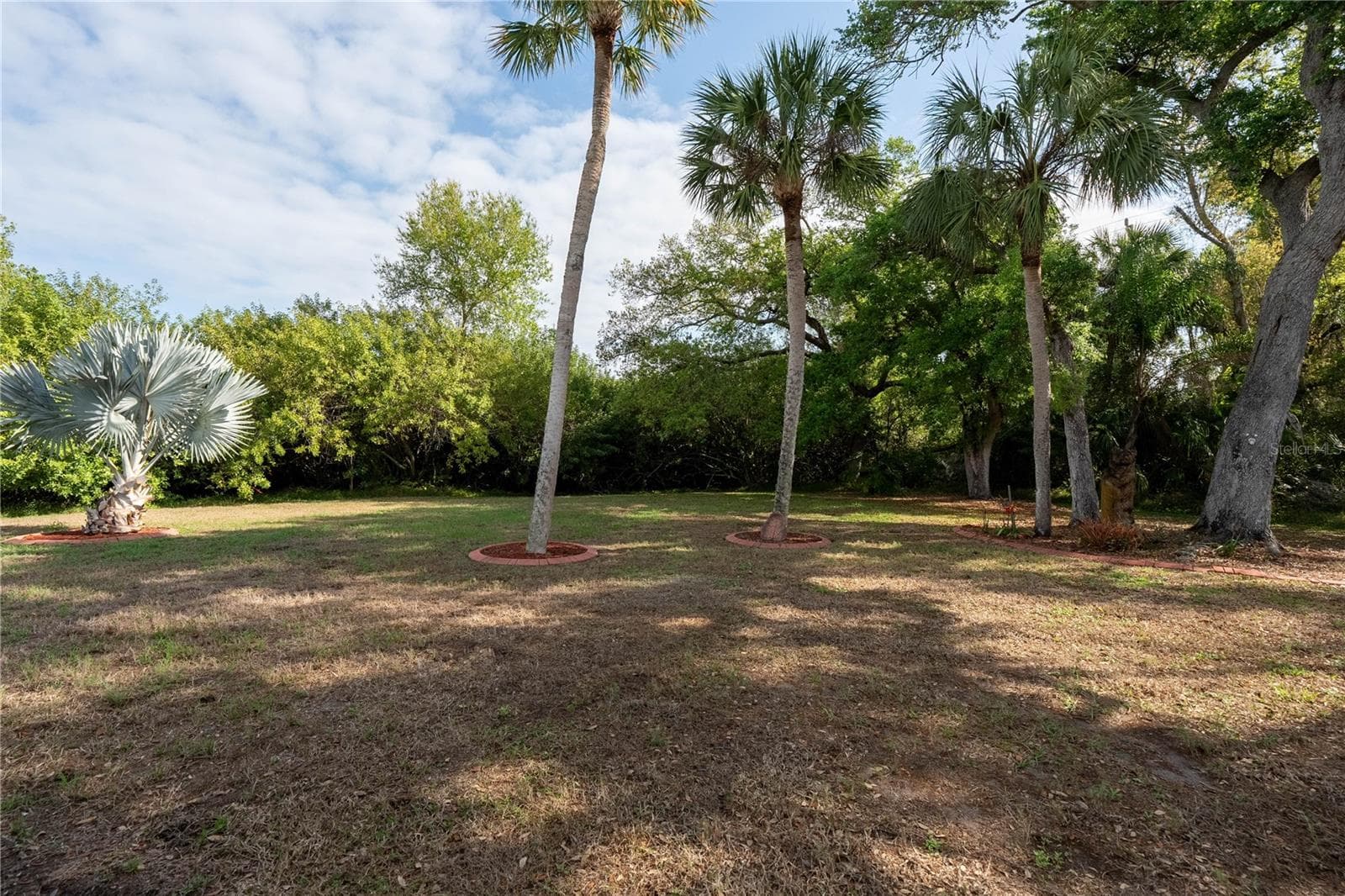 Manufactured Home at 5910 MAJESTIC WAY, PALMETTO, photo 3 of 61