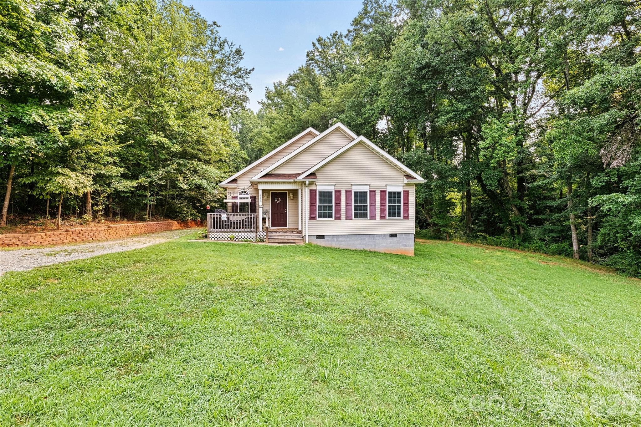front of home - 6051 Pointe West Lane, Vale